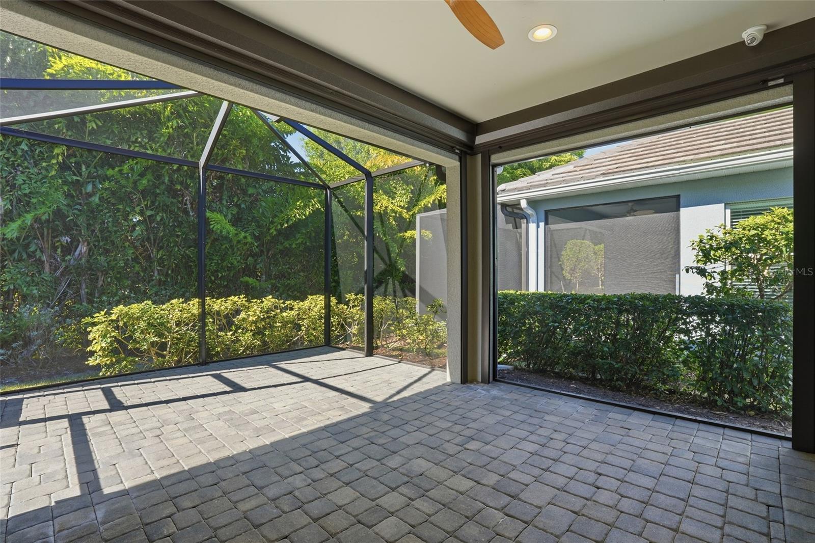 WINDSONG - Residential