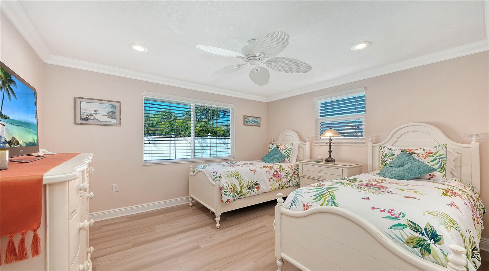 BAY VIEW ACRES - Residential