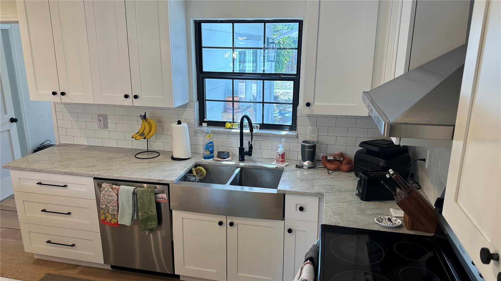 GROVEMONT SUB - Residential Lease