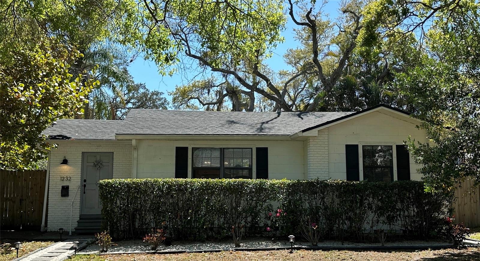 GROVEMONT SUB - Residential Lease