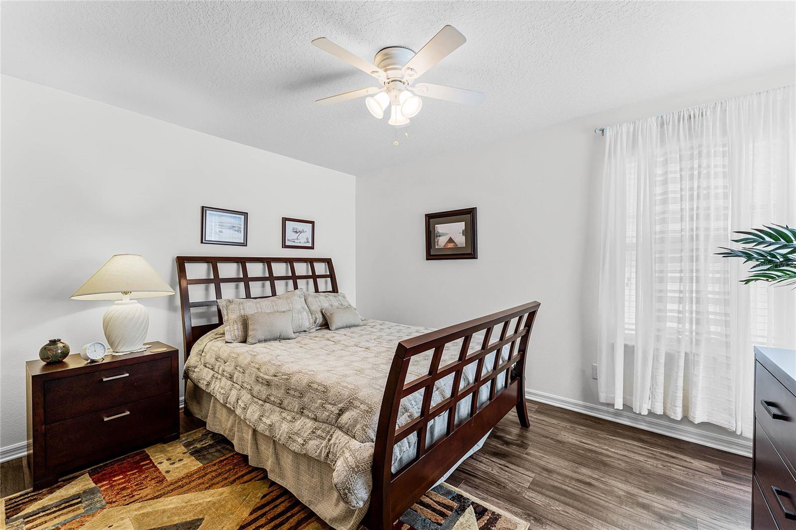 NOVA GROVE - Residential