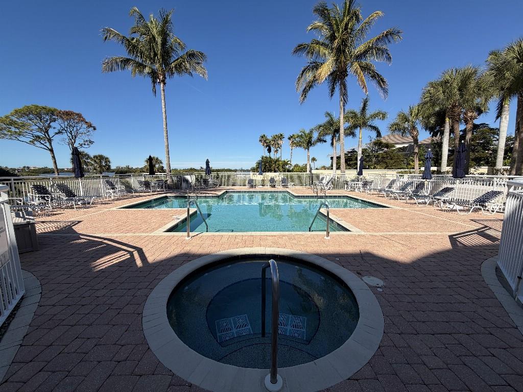 VILLAS AT BELLAGIO HARBOR VILLAGE - Residential