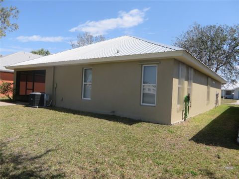 A home in PORT CHARLOTTE