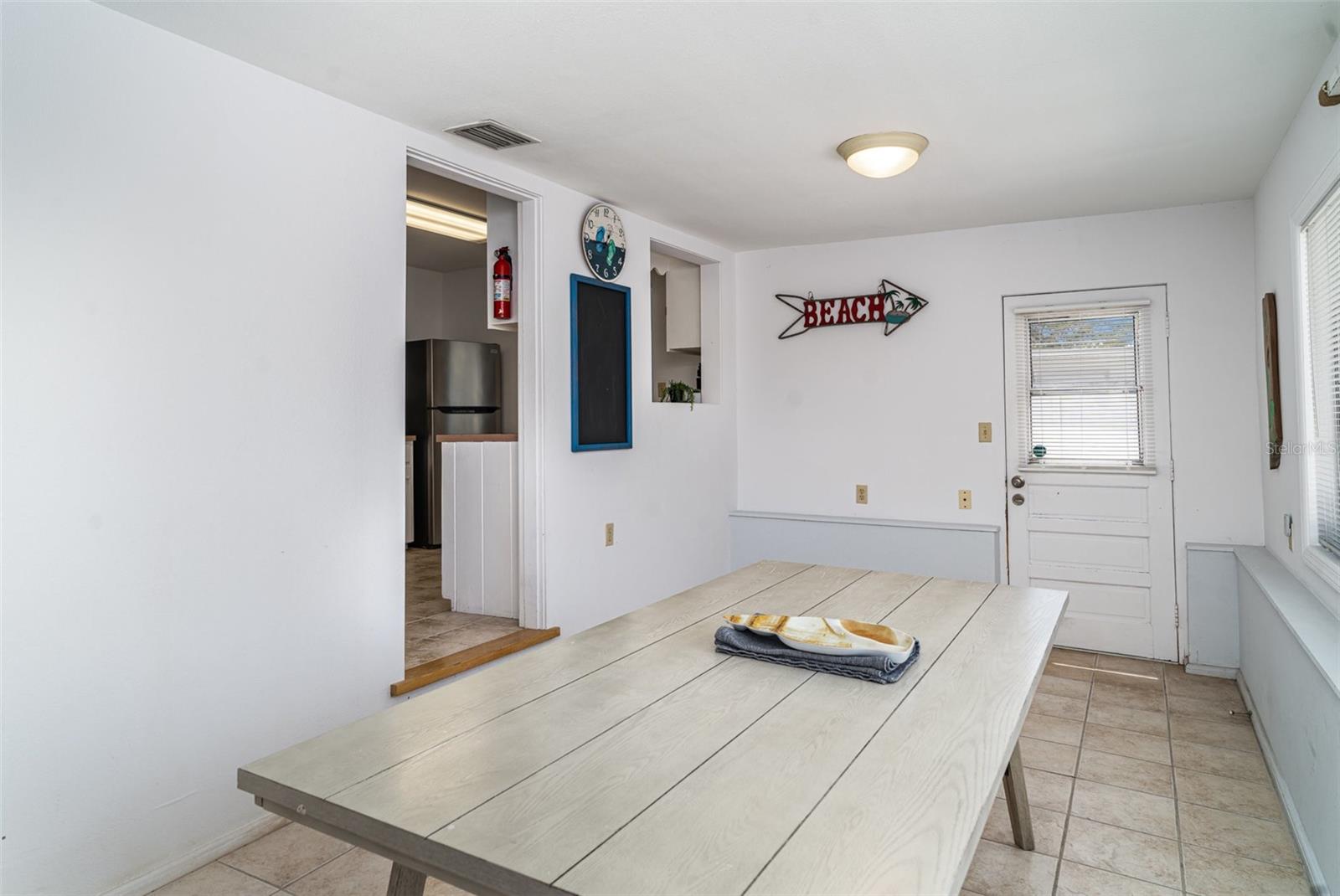 MIRA MAR EXIT - Residential