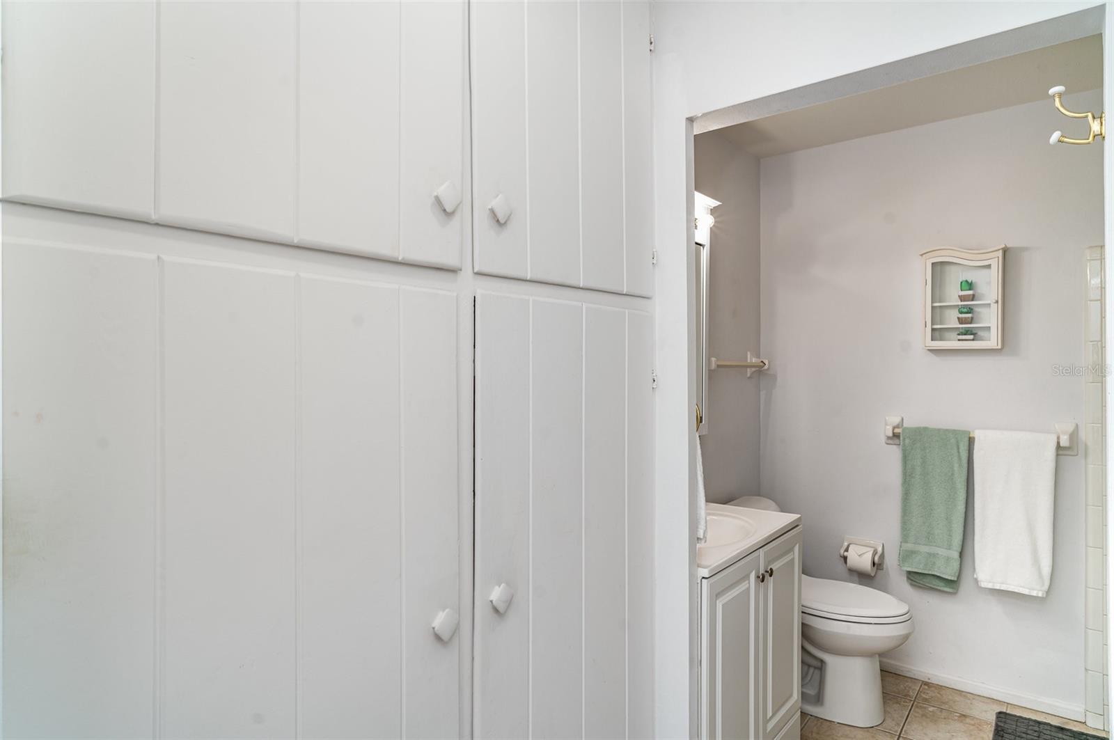 MIRA MAR EXIT - Residential