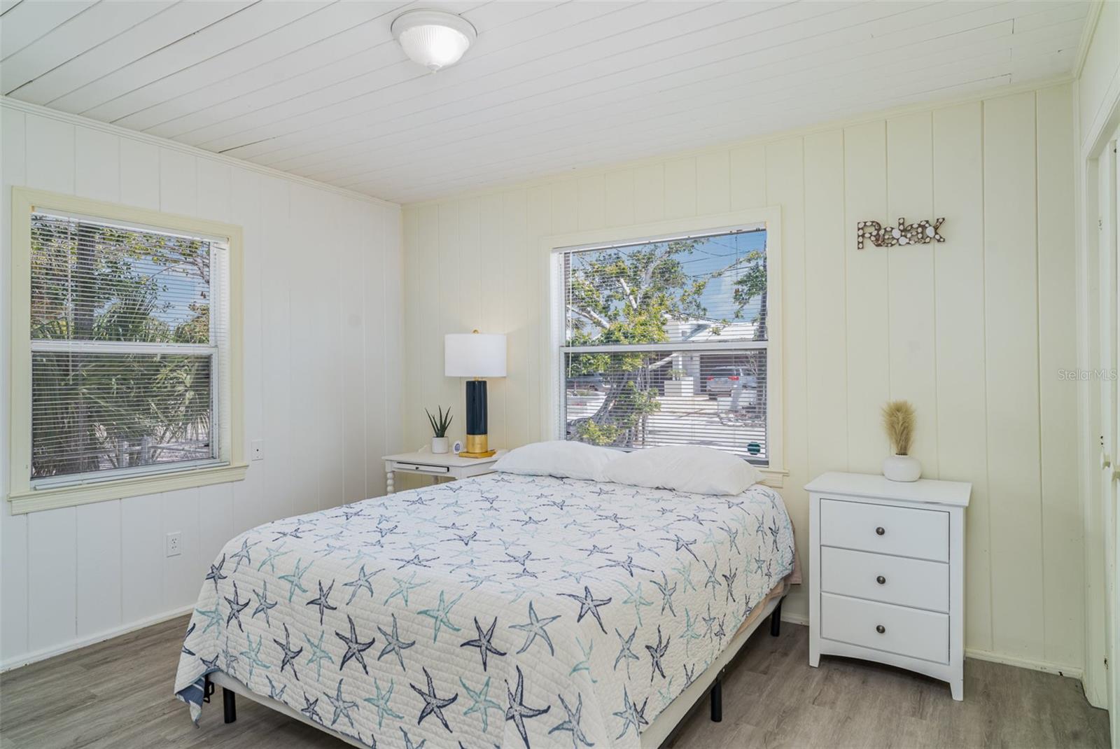 MIRA MAR EXIT - Residential