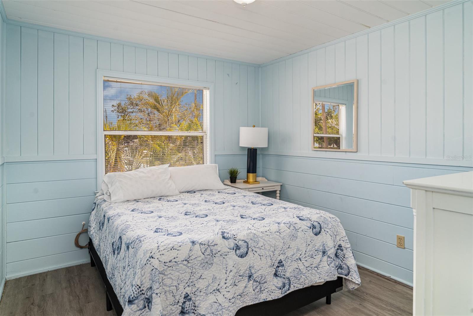 MIRA MAR EXIT - Residential