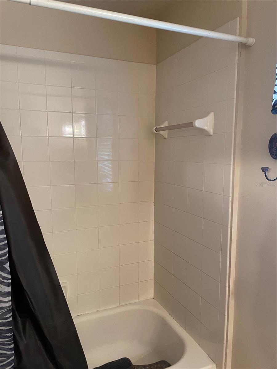 SILVER SPGS SHORES UN 18 - Residential