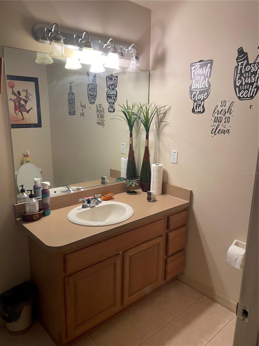 SILVER SPGS SHORES UN 18 - Residential