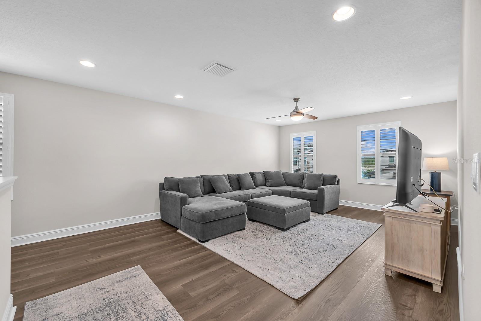 B & D RAWKSTONE PH I - Residential