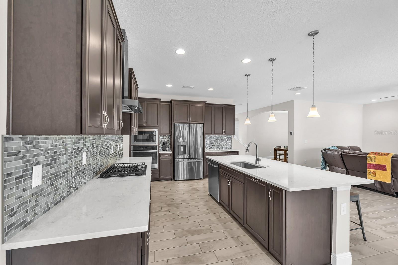 B & D RAWKSTONE PH I - Residential