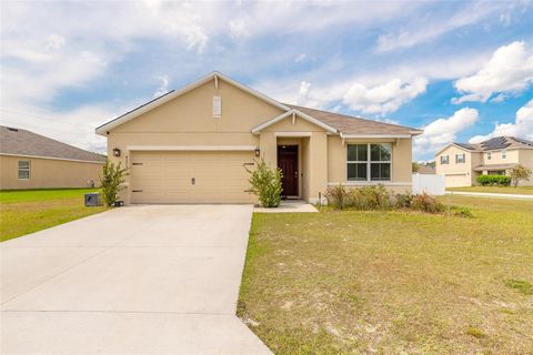 Photo of 4273 NE 29th Place, Ocala, FL 34470 (MLS # V4941958)