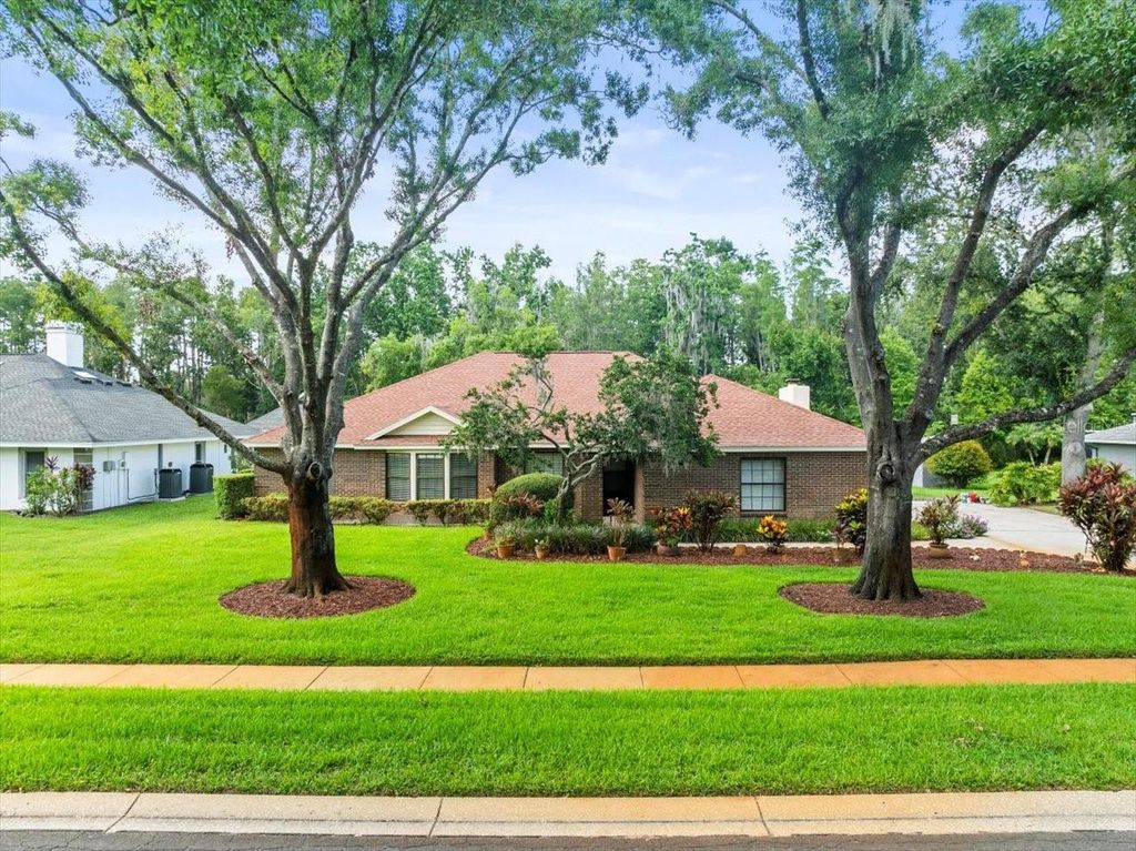 Photo of 1015 Hastings Court, Lutz, FL 33548 (MLS # TB8398586)