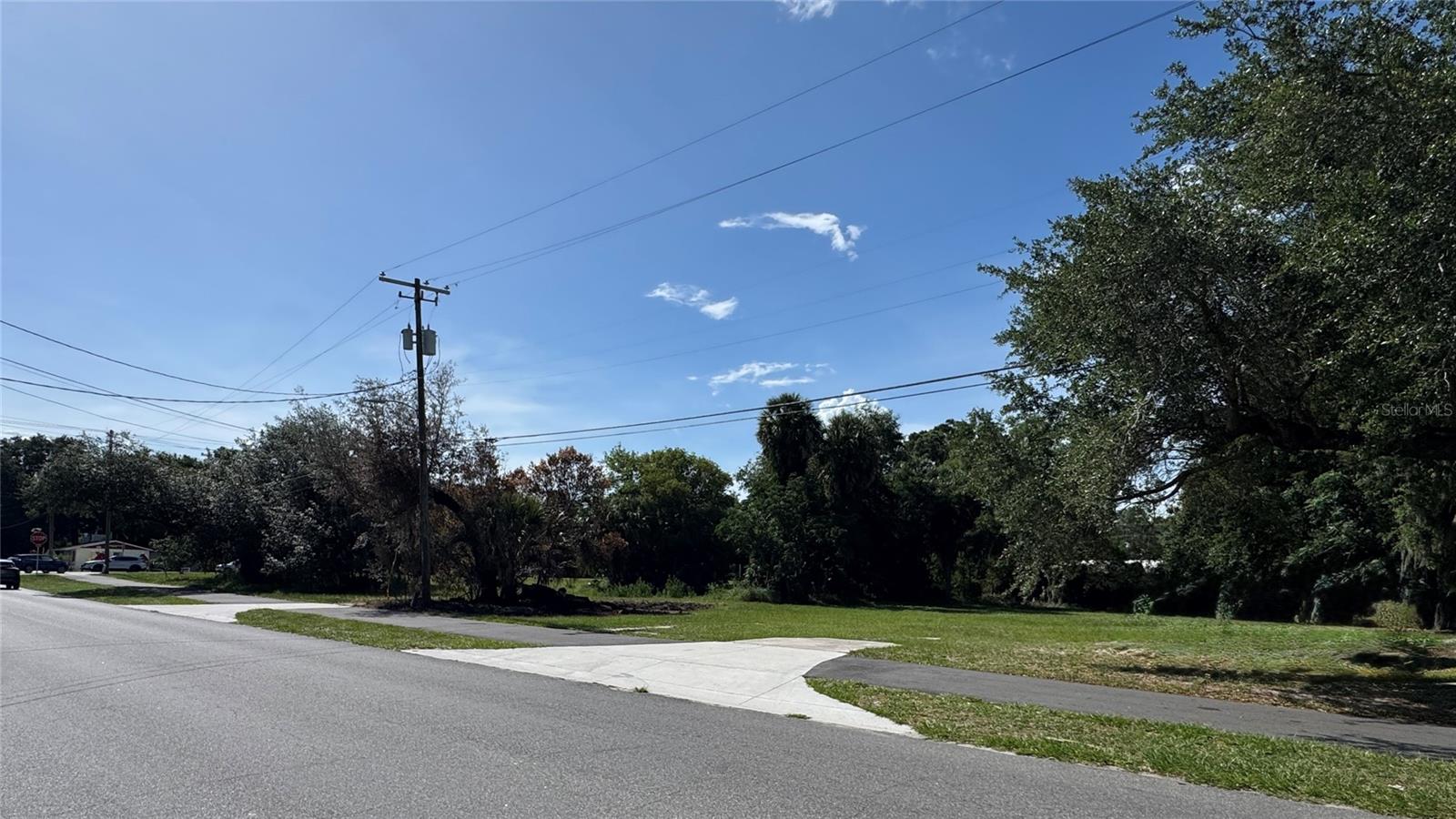APOPKA TOWN - Land
