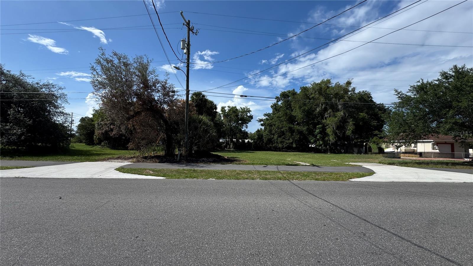 APOPKA TOWN - Land