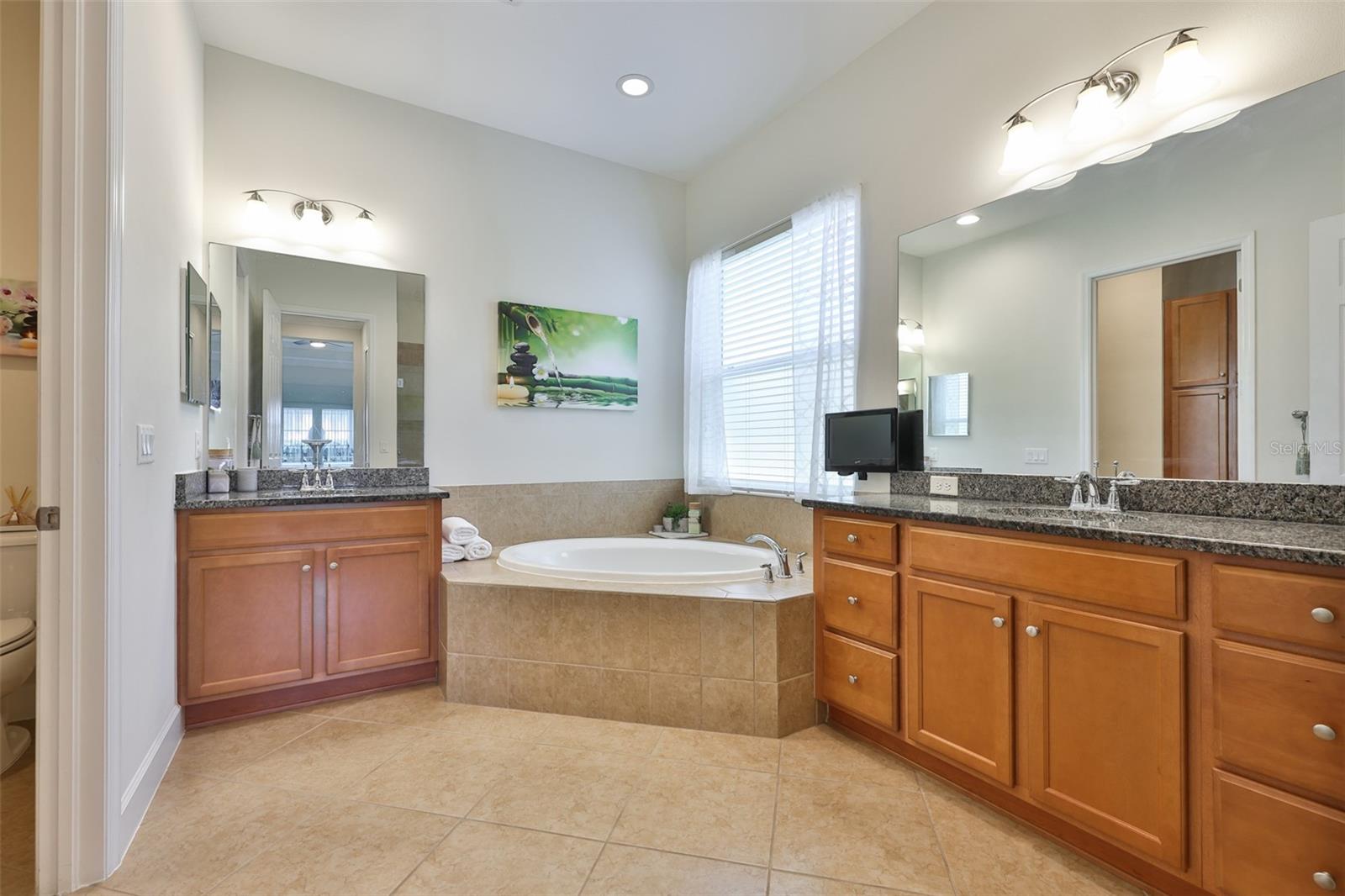 SUN CITY CENTER UNIT 274 & 2 - Residential