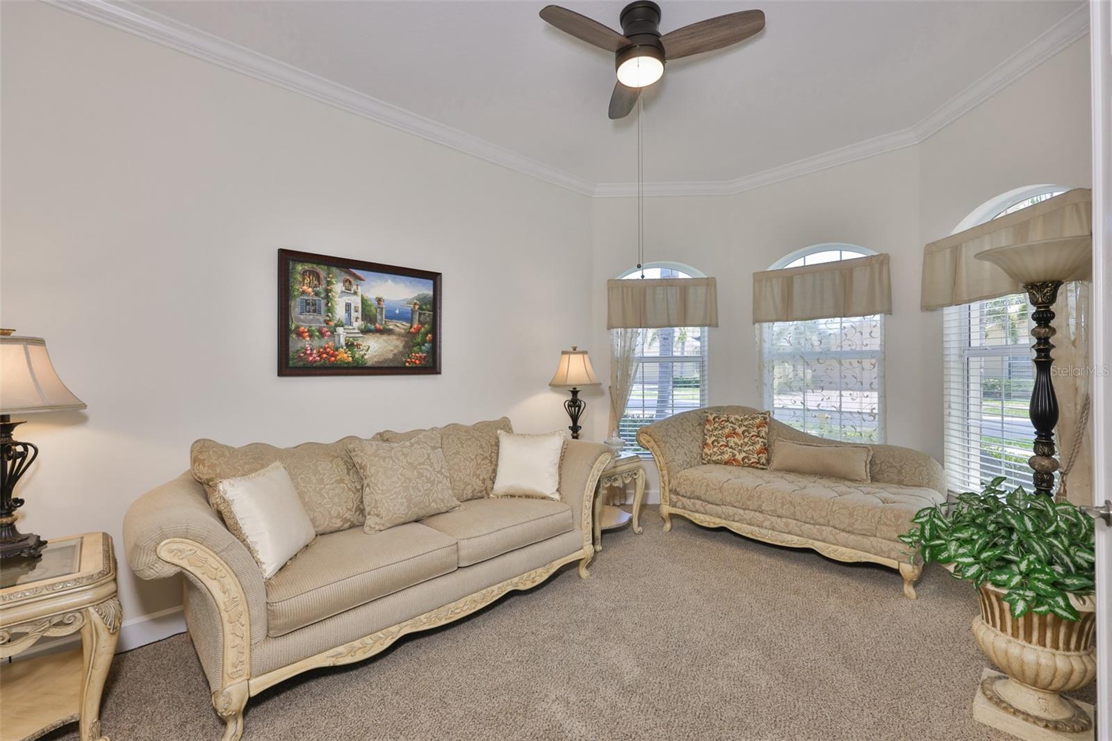 SUN CITY CENTER UNIT 274 & 2 - Residential