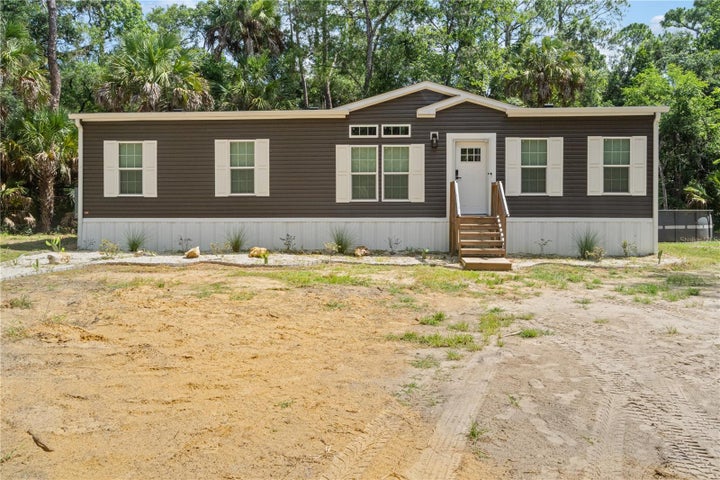 Photo 1 of 36 — 375 SAPP STREET, INGLIS, FL 34449