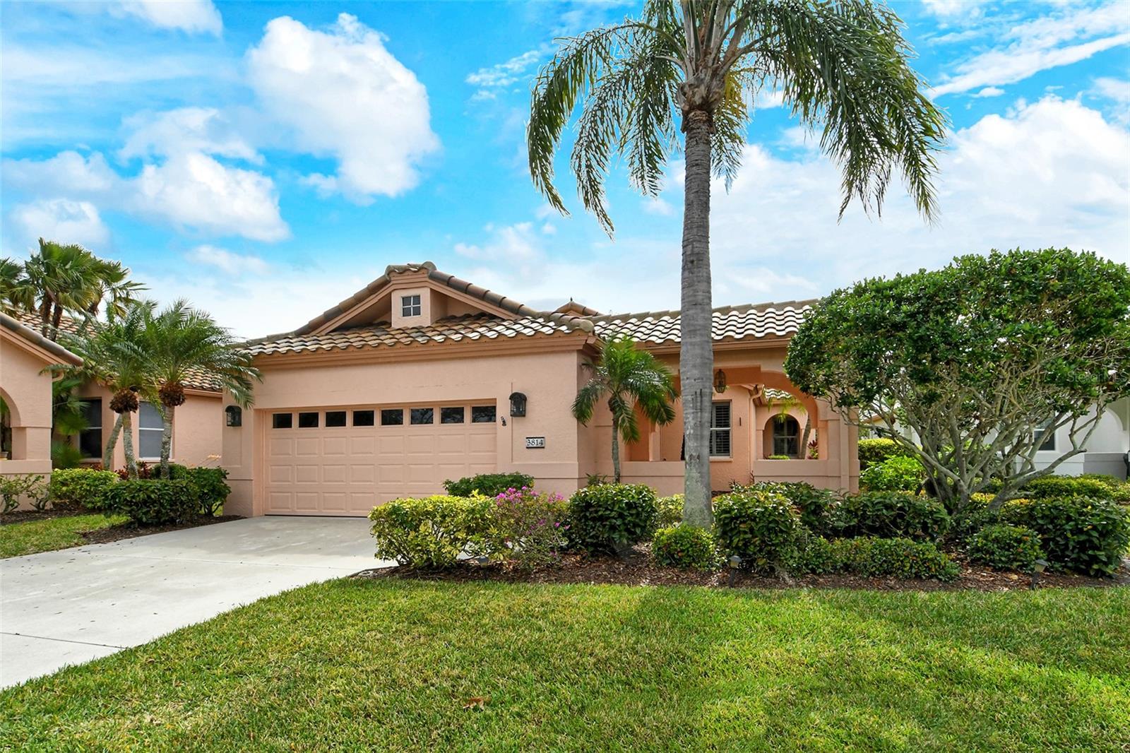 3814 MIRA LAGO DRIVE