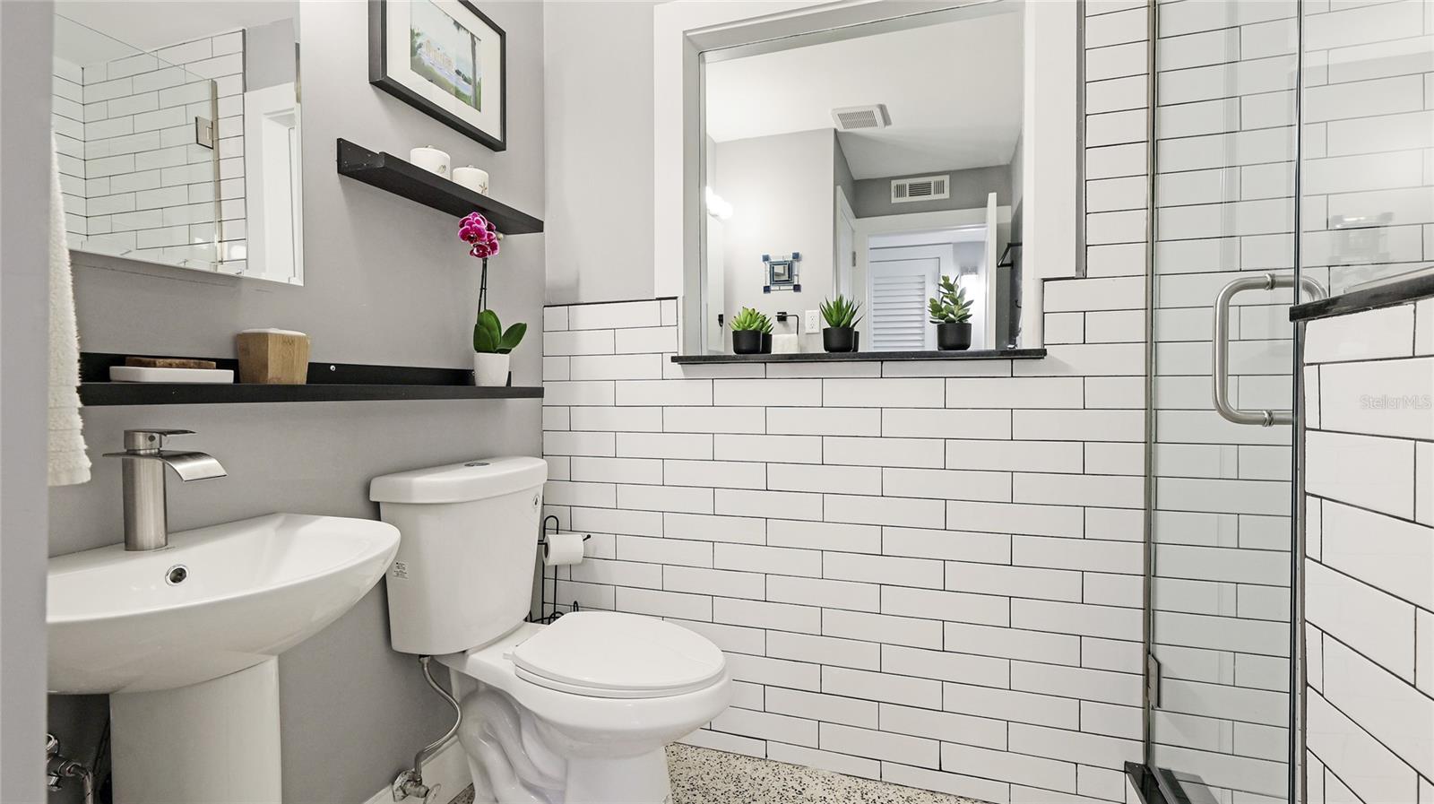 SUNRISE PARK - Residential