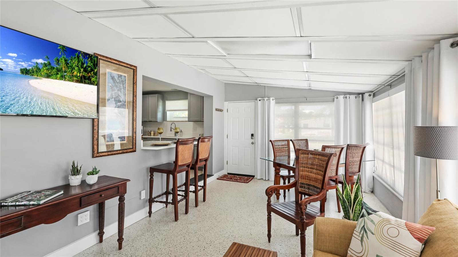 SUNRISE PARK - Residential