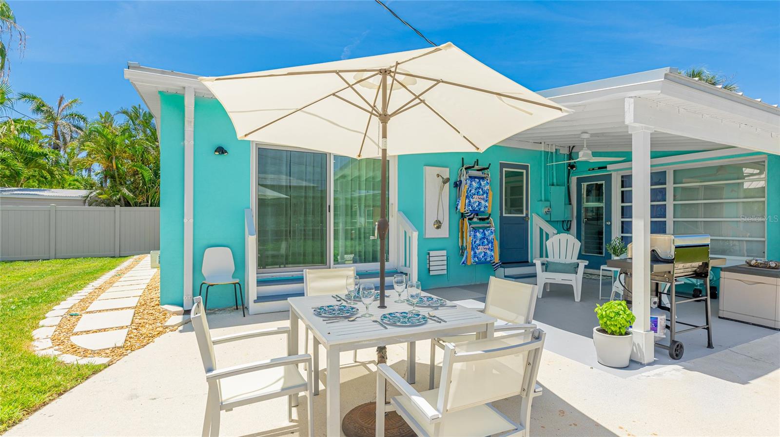 SUNRISE PARK - Residential