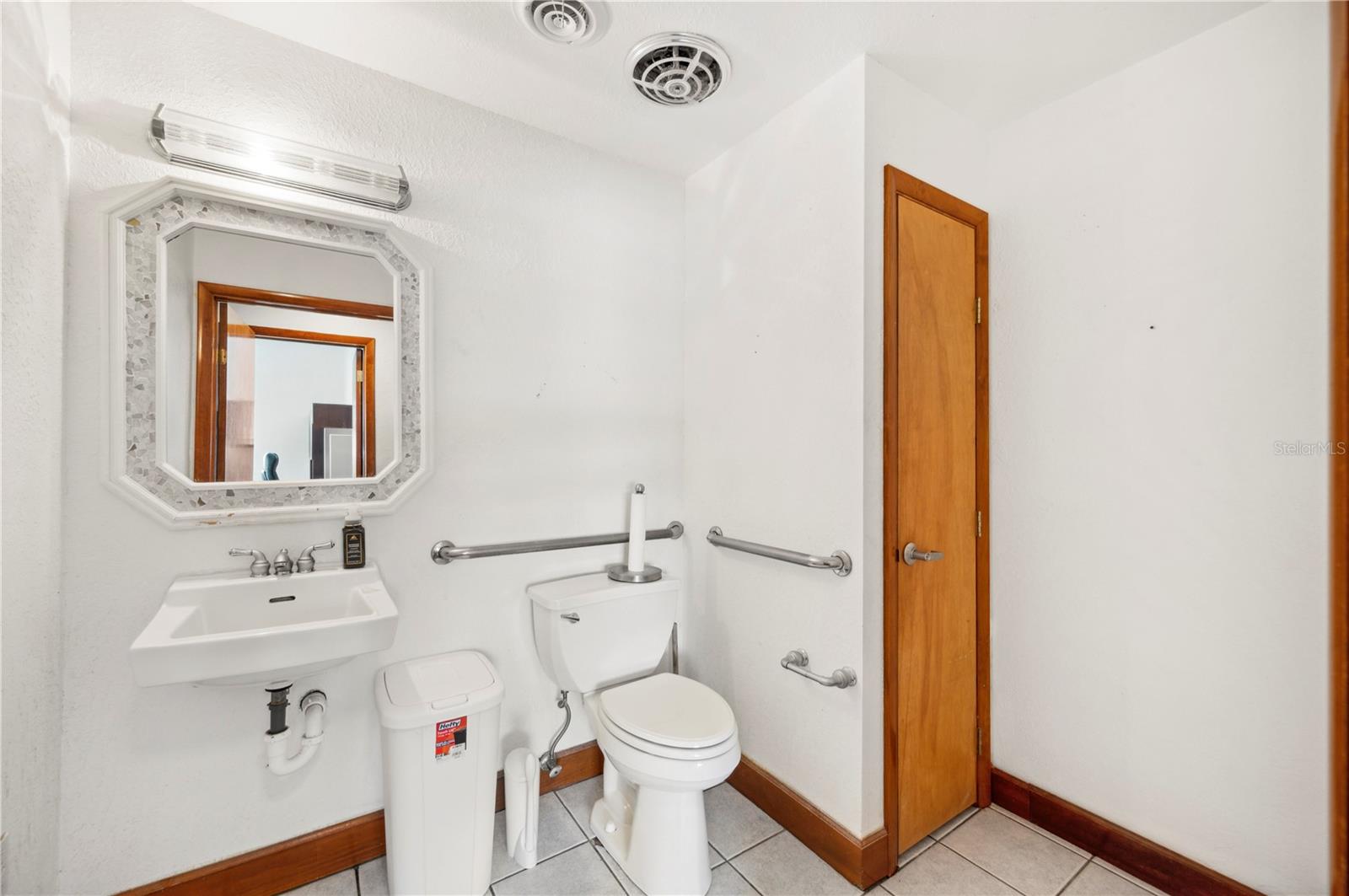 HILKER HEIGHTS - Commercial Sale