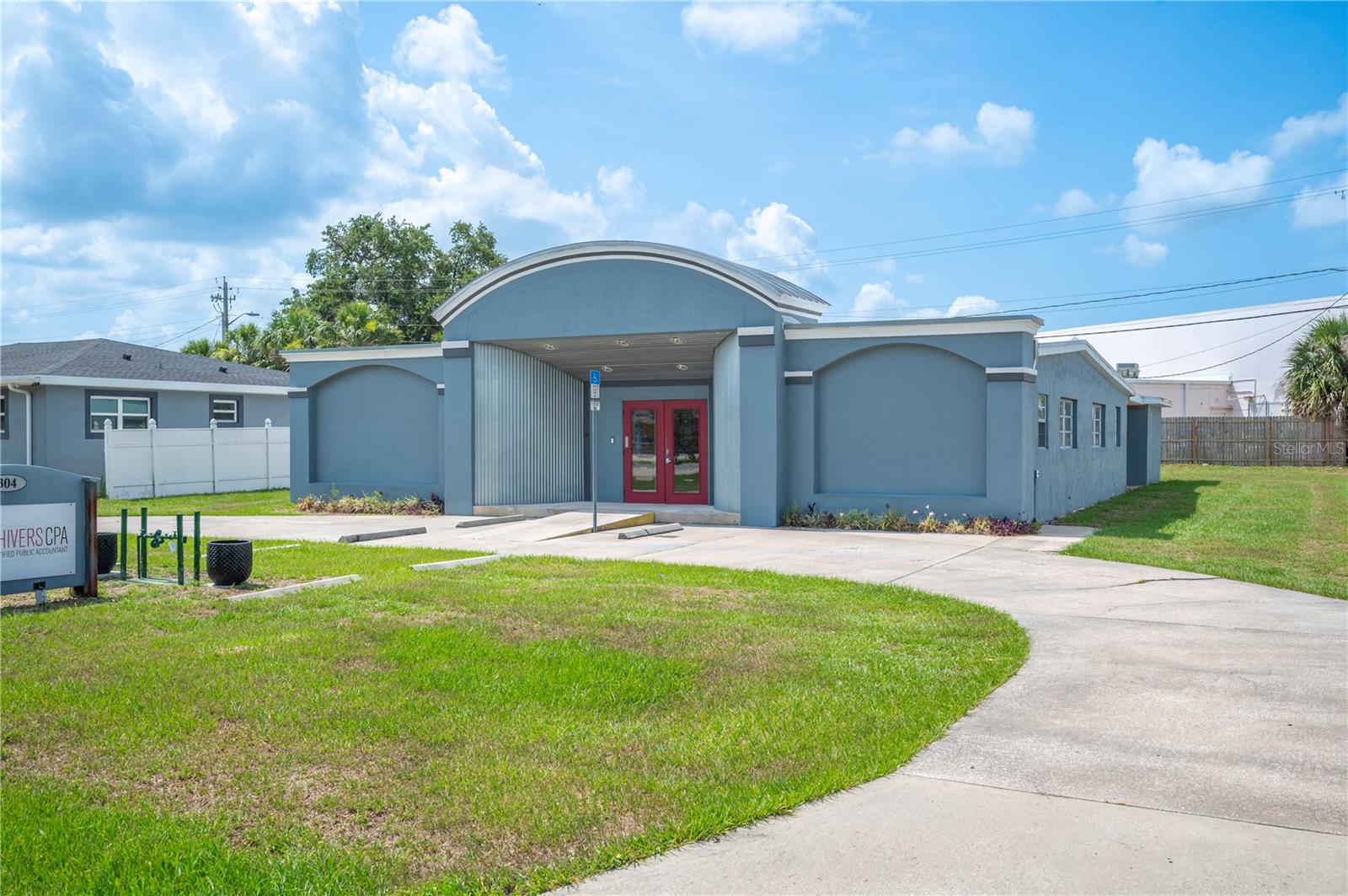304 DORIS DRIVE