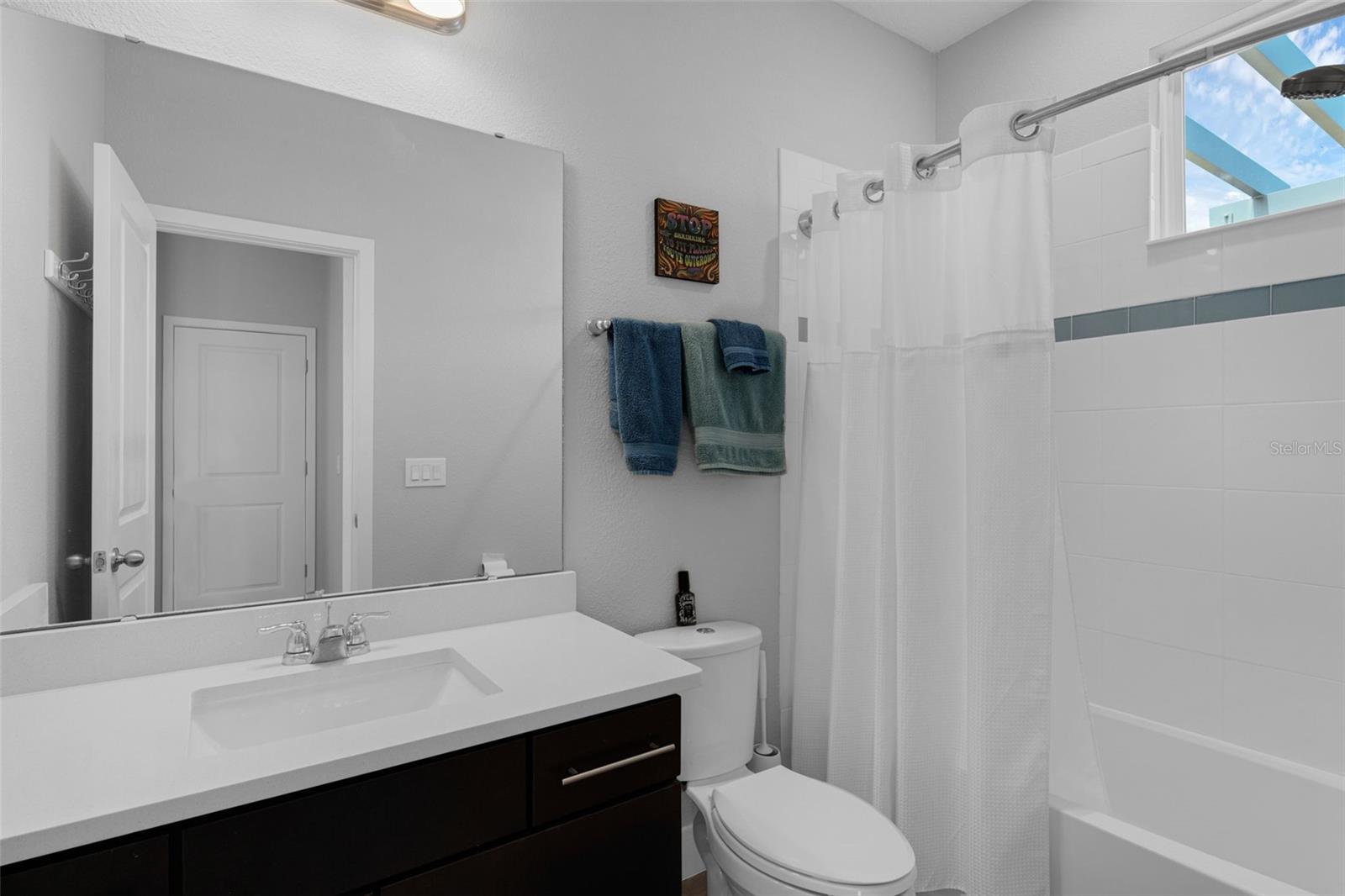 OAKLAND TRAILS PH 1 - Residential