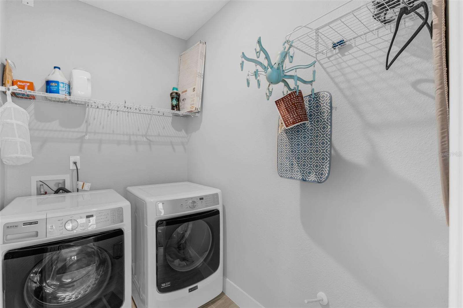 OAKLAND TRAILS PH 1 - Residential