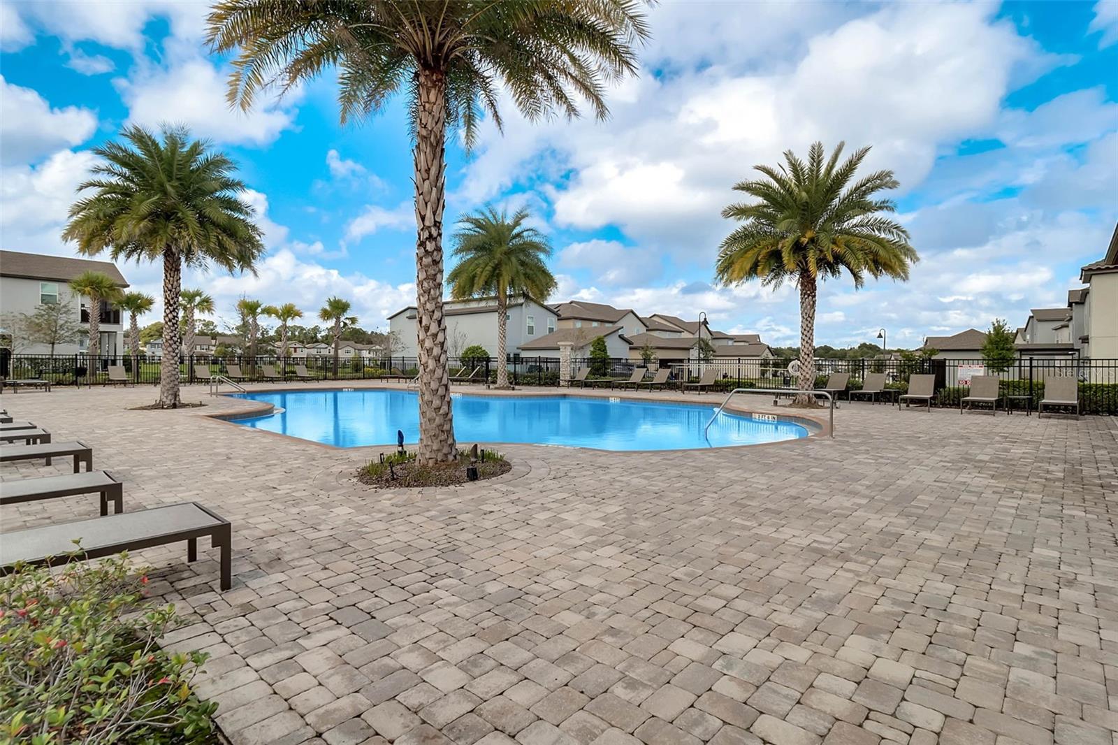 OAKLAND TRAILS PH 1 - Residential