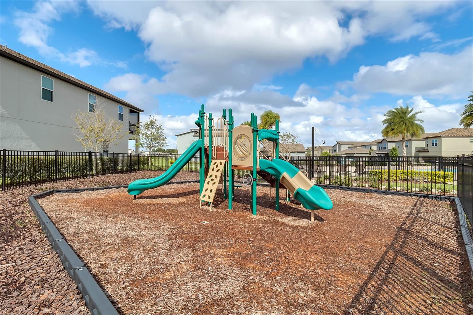 OAKLAND TRAILS PH 1 - Residential