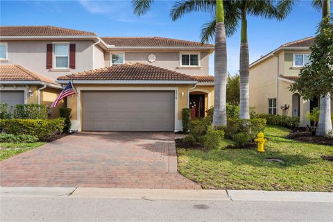 Photo of 3719 Crofton Court, Fort Myers, FL 33916 (MLS # C7525510)