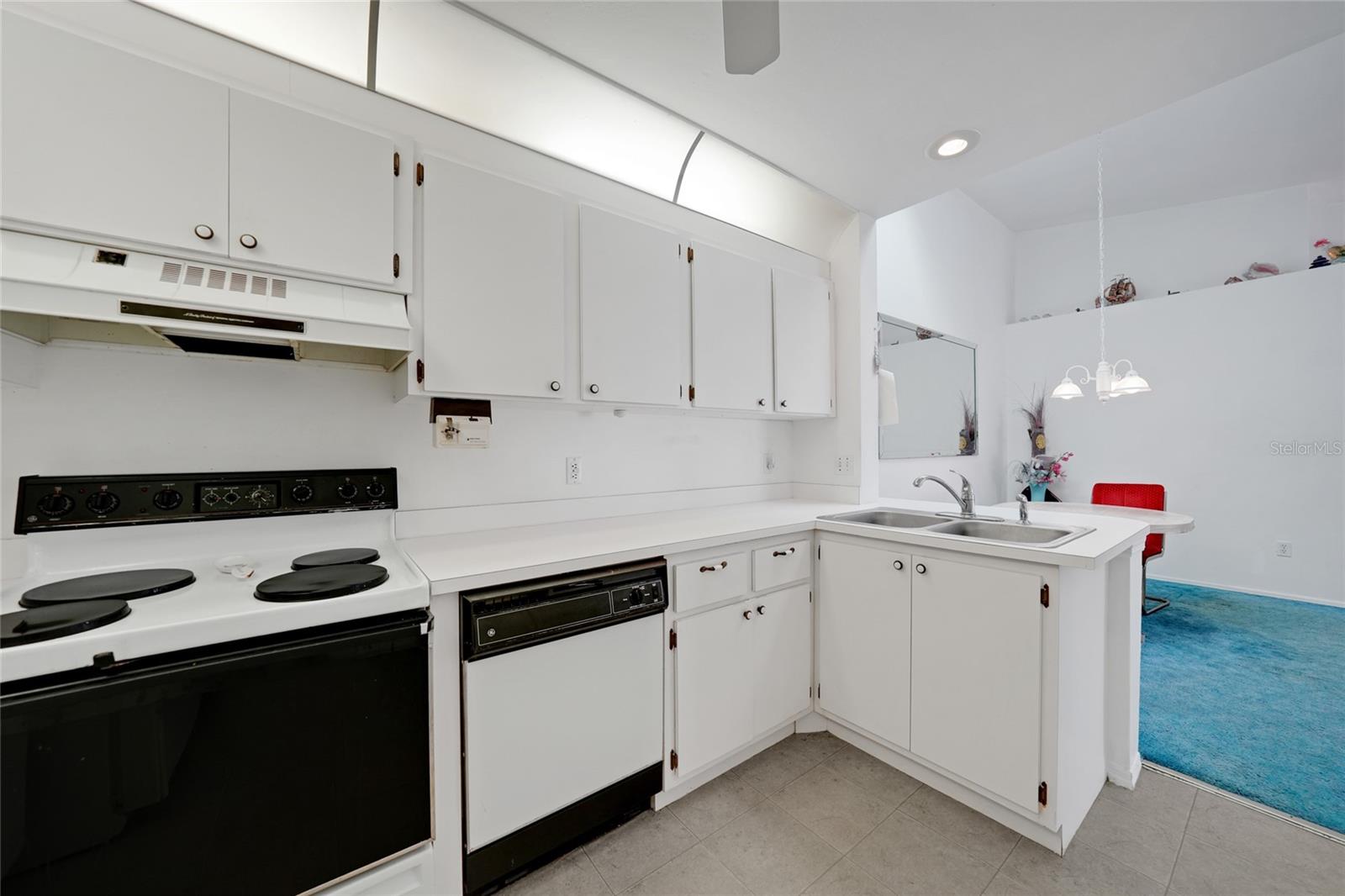 LOVELAND COURTYARDS PH 01 - Residential