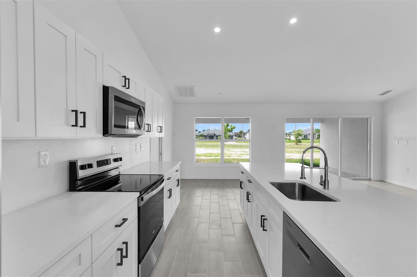 4130 NW 33RD STREET