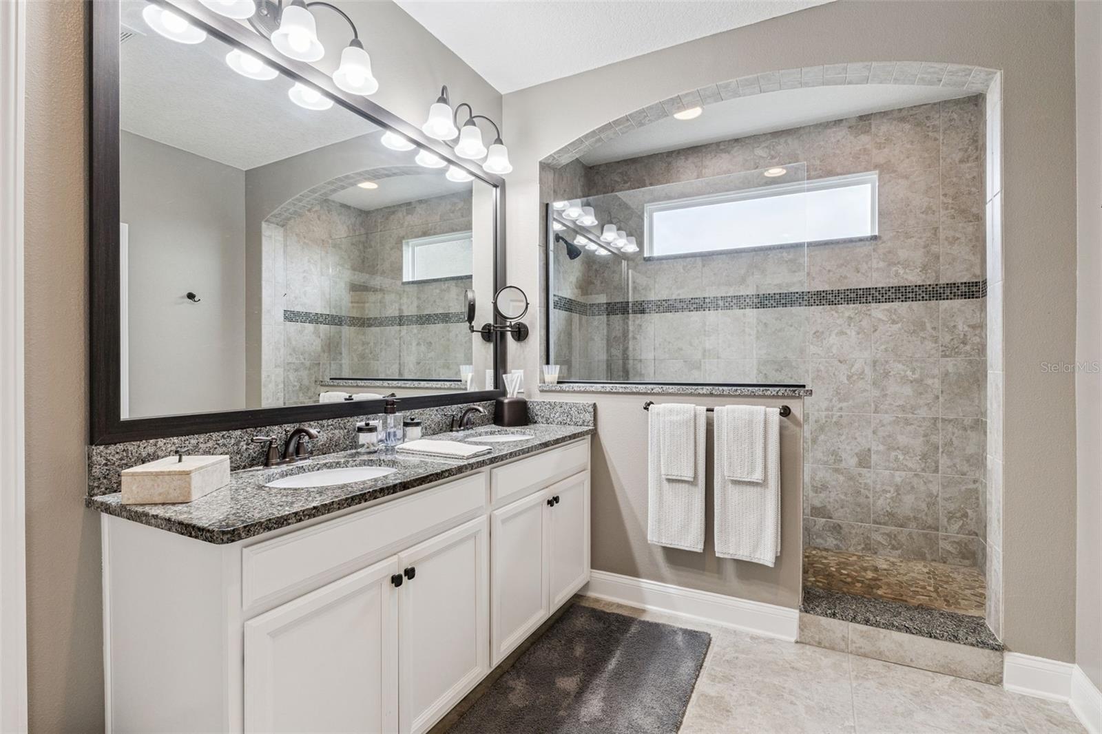 PRESERVE OF OVIEDO ON THE PARK - Residential