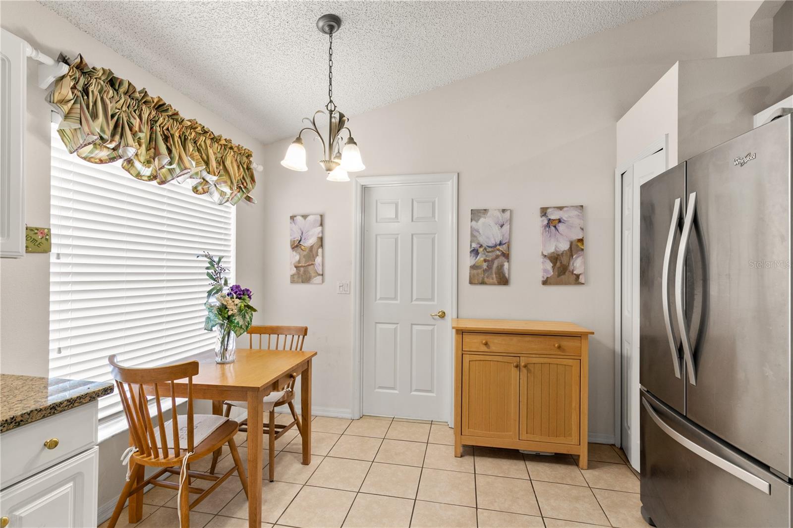 3785 AVON COURT