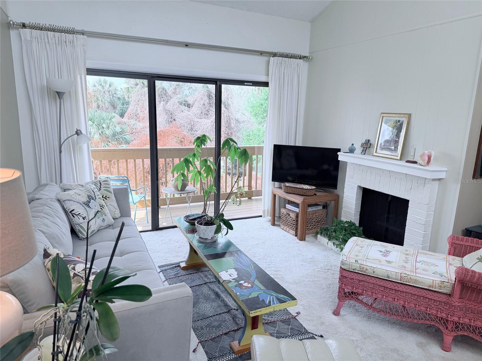 BUNKER HILLS INC - Residential