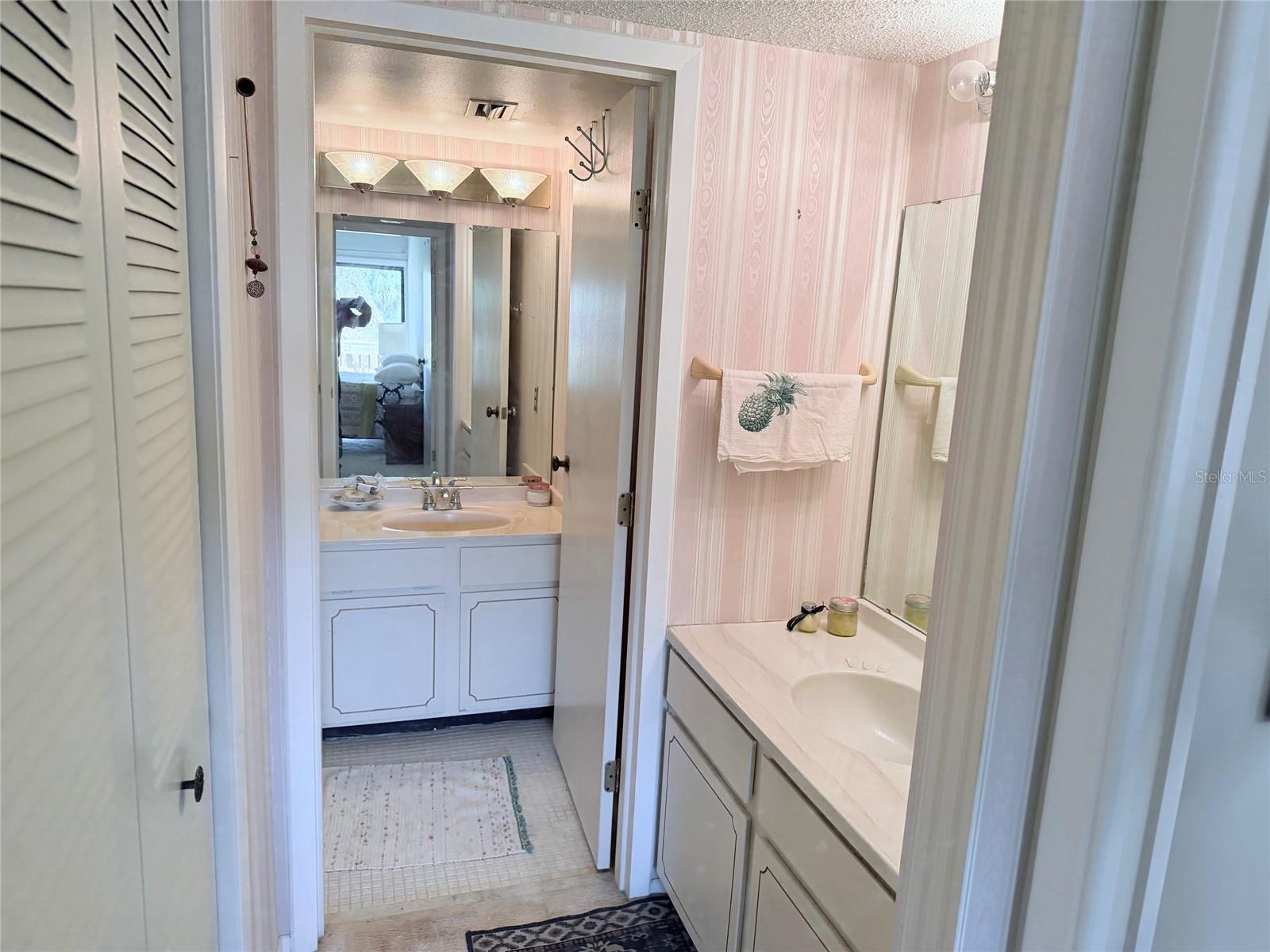 BUNKER HILLS INC - Residential