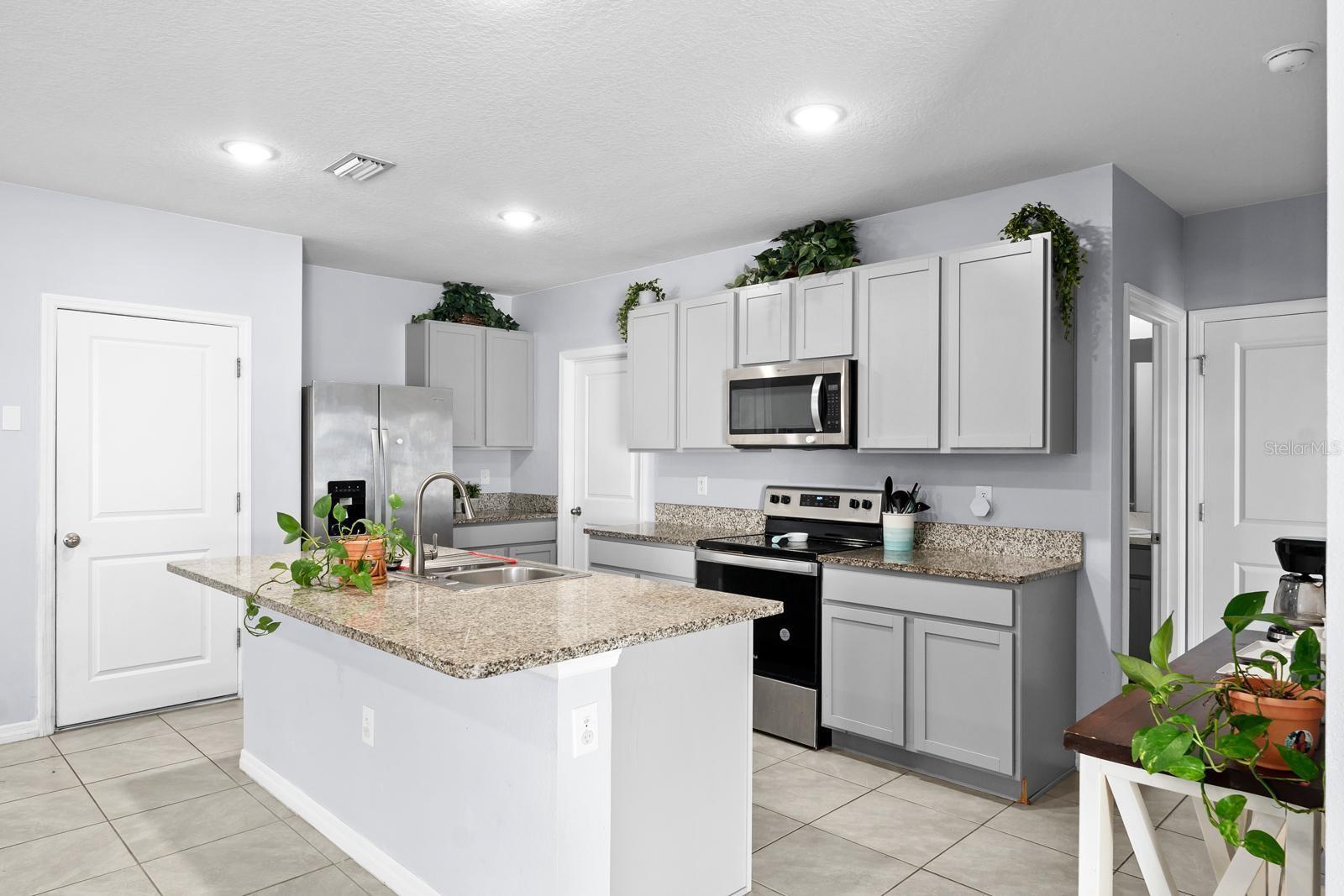 MIRADA PRCL 17-2 - Residential