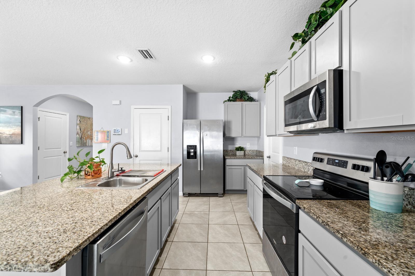 MIRADA PRCL 17-2 - Residential