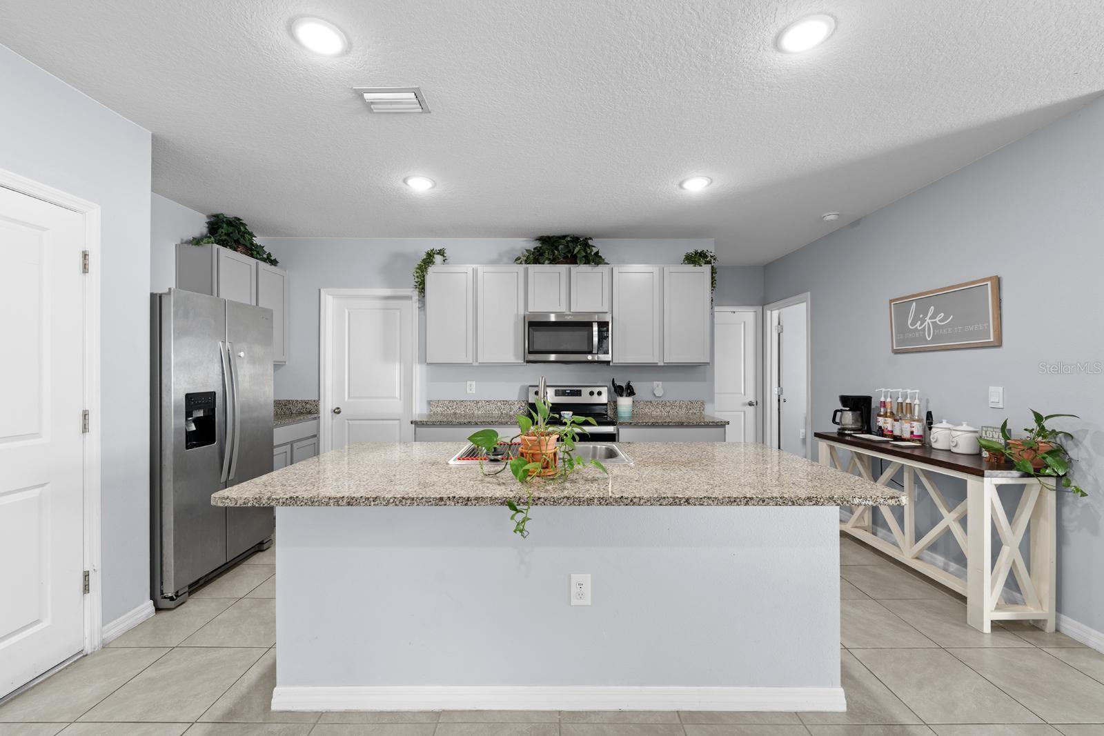 MIRADA PRCL 17-2 - Residential