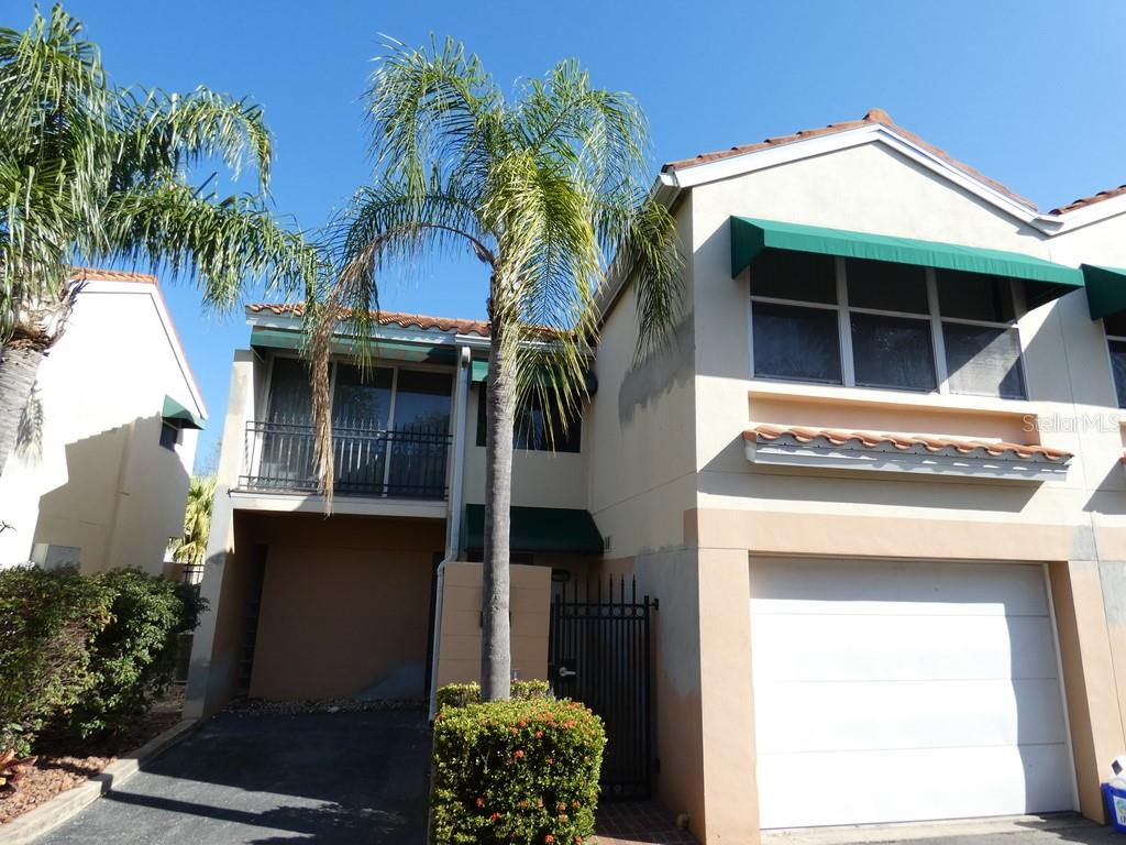 MEDITERRANEAN VILLAGE IN THE PARK - Residential