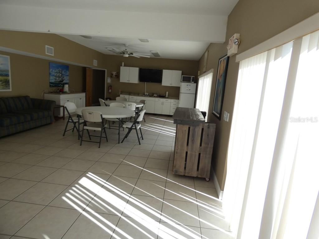 MEDITERRANEAN VILLAGE IN THE PARK - Residential