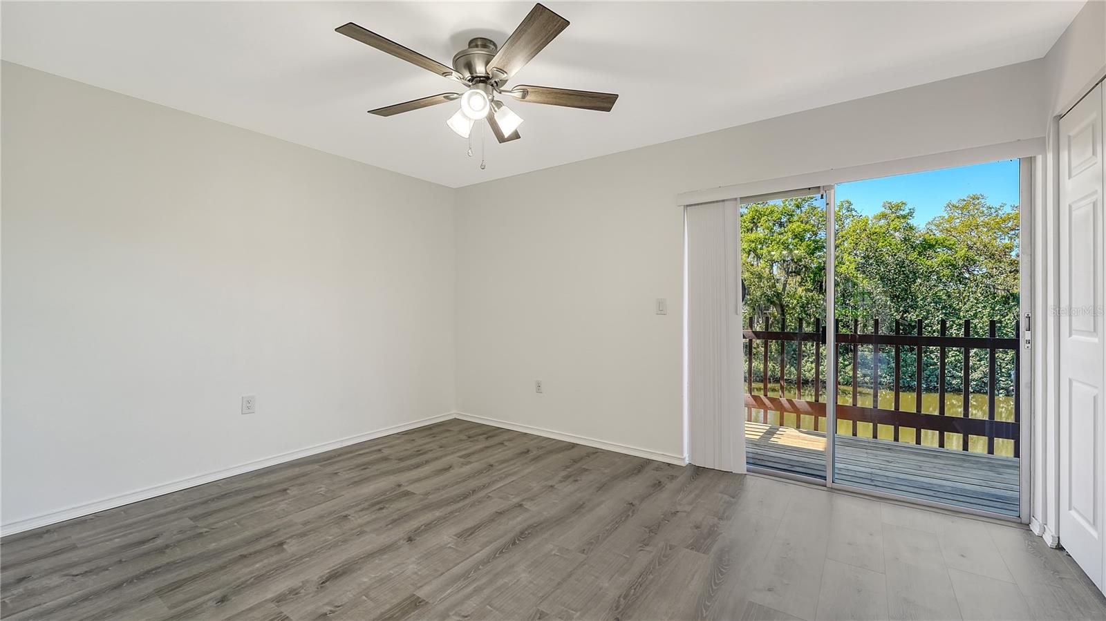 RAMBLEWOOD ACRES - Residential