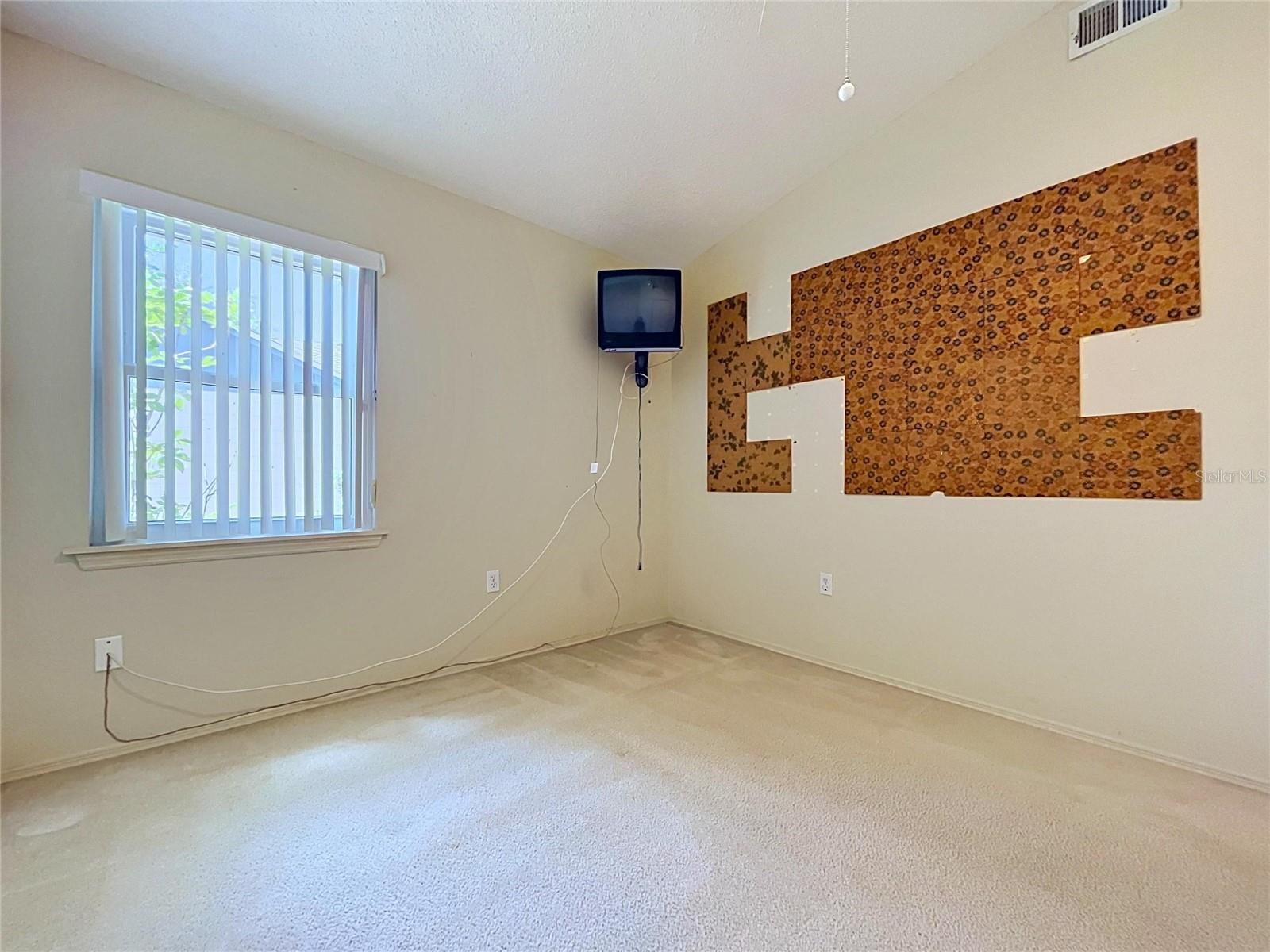 LAKESTHE 02 - Residential