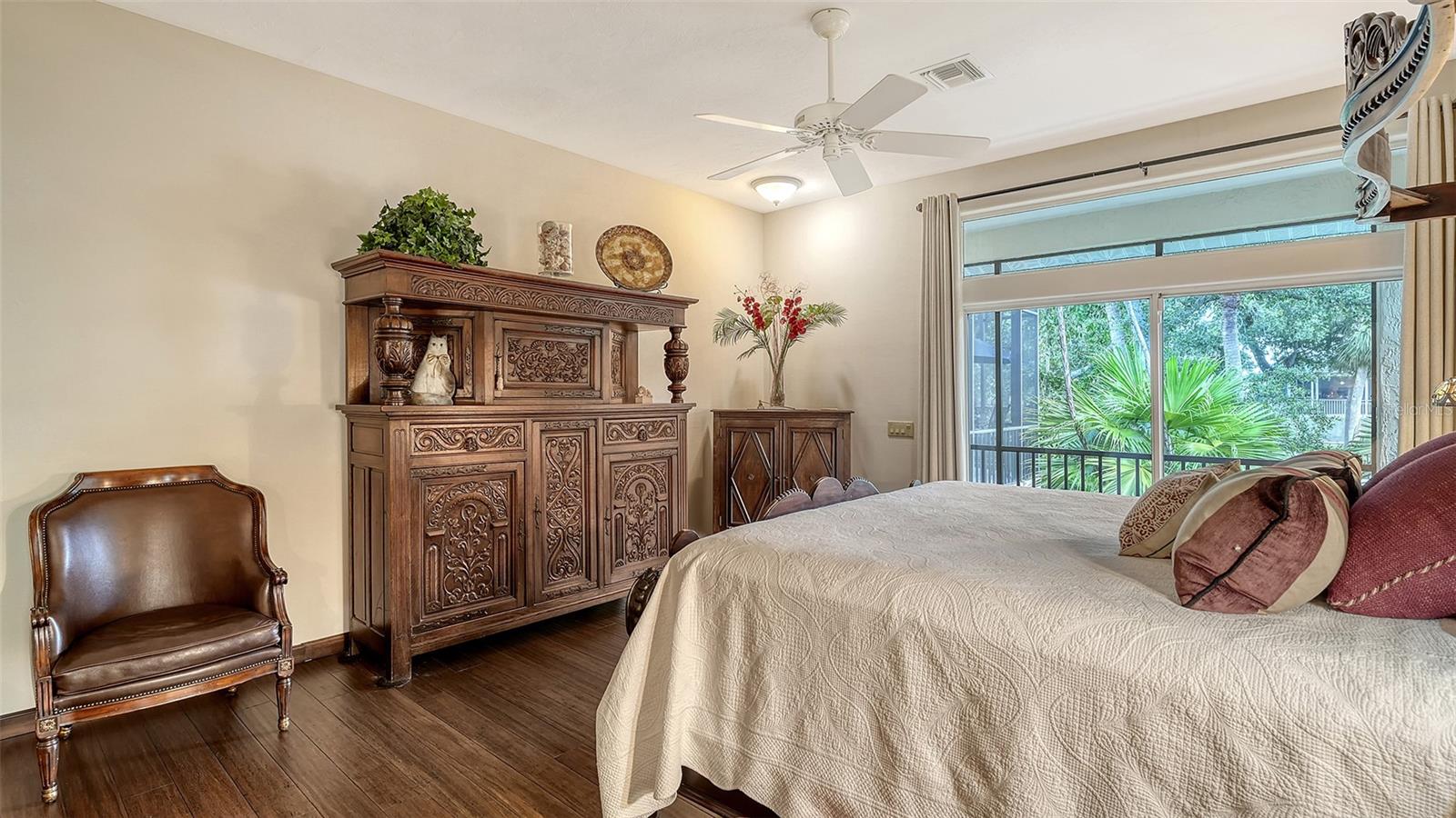 BUCCANEER BAY - Residential
