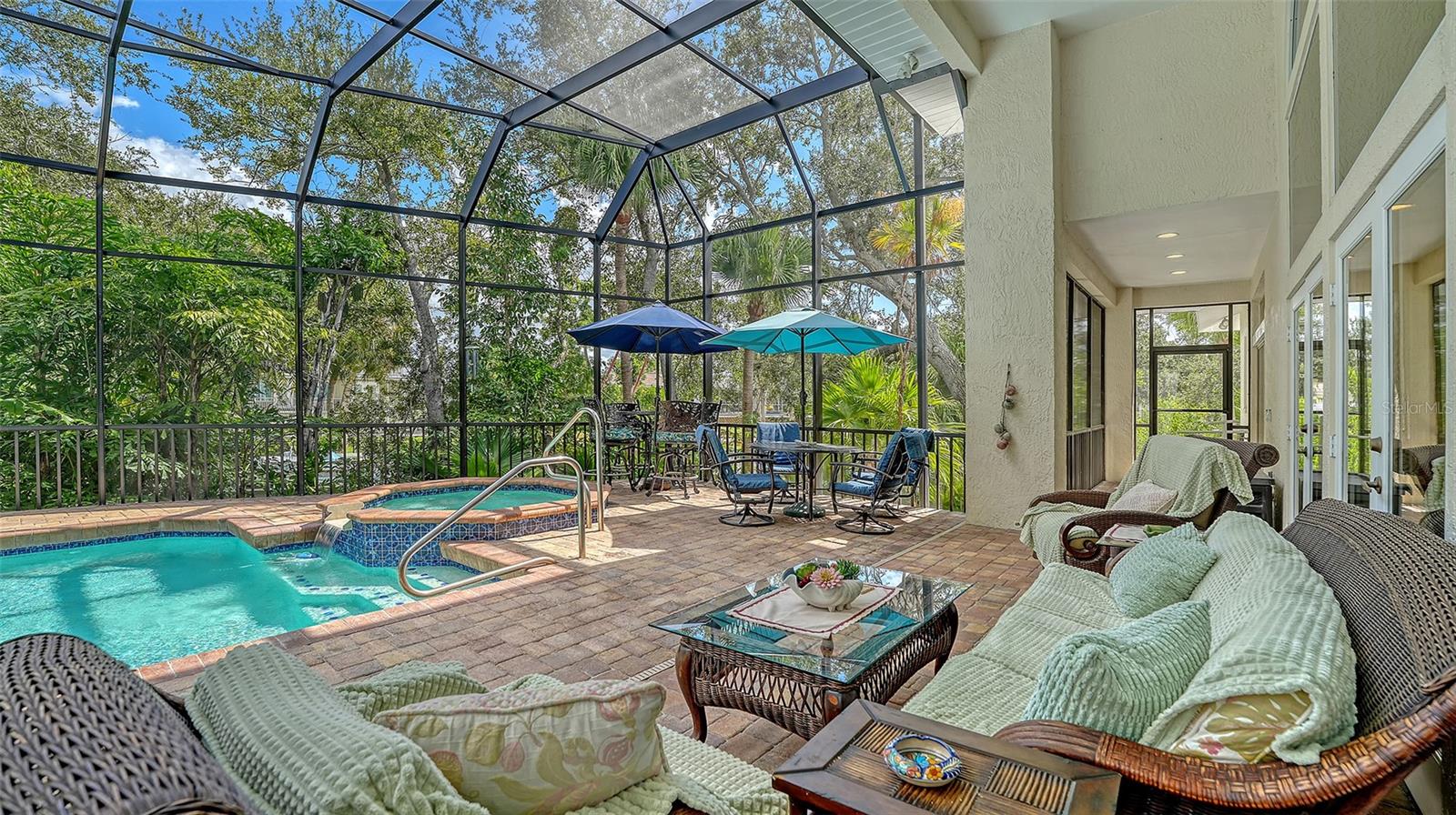 BUCCANEER BAY - Residential