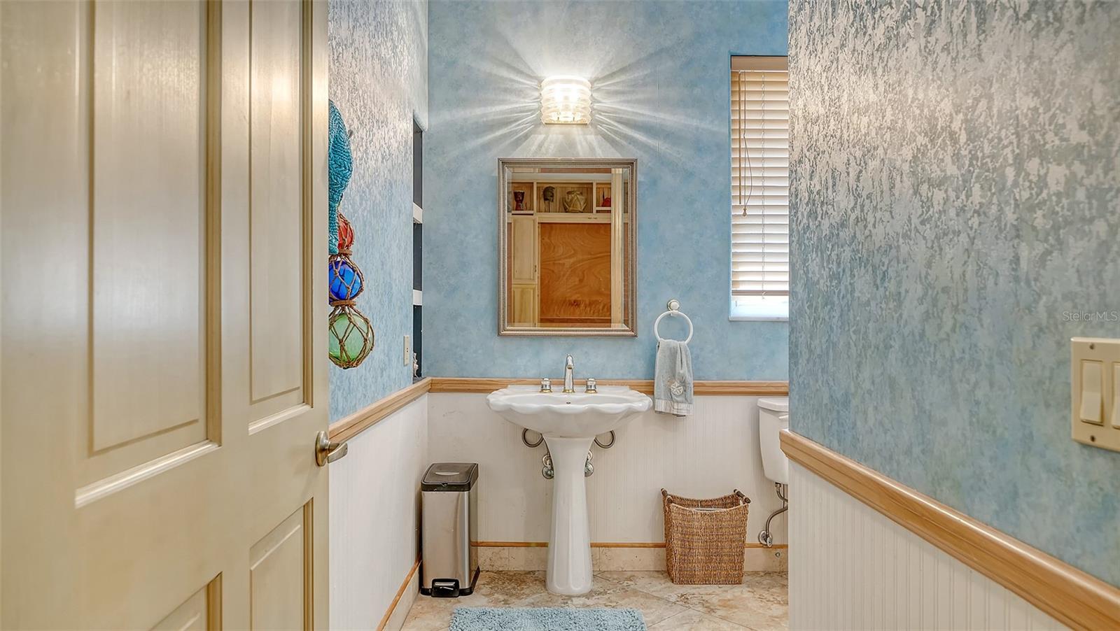BUCCANEER BAY - Residential