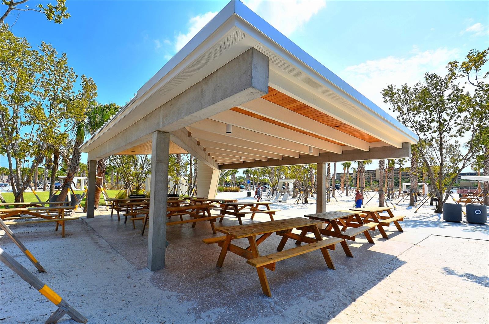 BUCCANEER BAY - Residential
